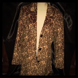 Mitsubishi London by Adler leopard coat